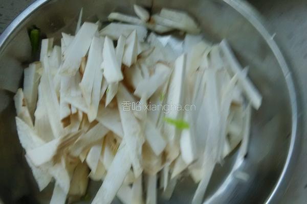 青椒素炒杏鲍菇的做法图解4