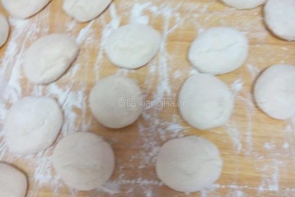 小笼包的做法图解3