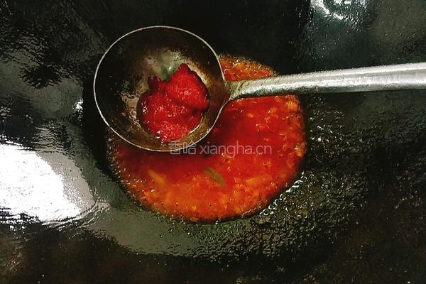 番茄玉米排骨汤的做法图解4