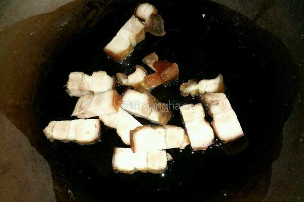 春菜炒肉的做法图解3