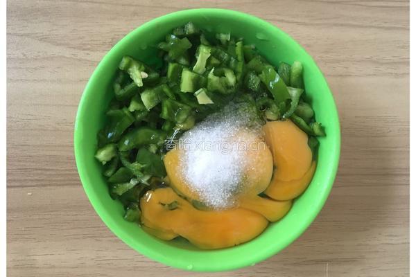 青椒蛋饼的做法图解4