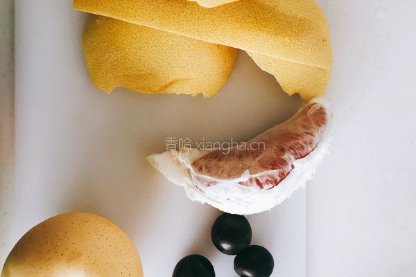 蜂蜜柚子水果茶的做法图解1
