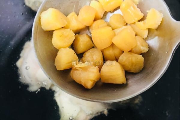 干贝节瓜煲筒骨的做法图解5
