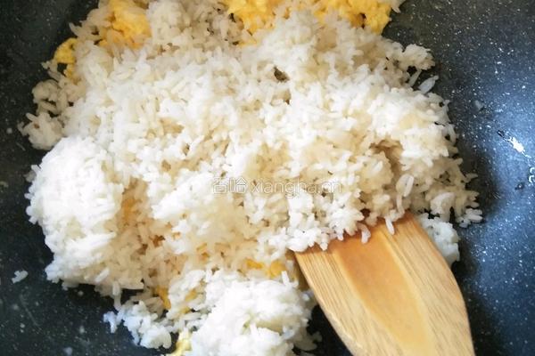 蛋炒饭的做法图解5