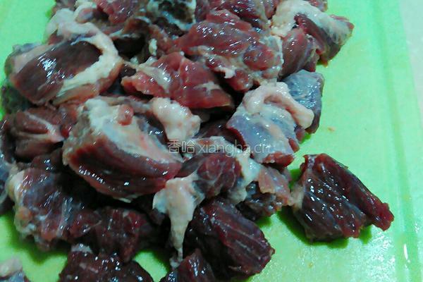 土豆炖牛腩的做法图解4