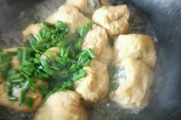 荠菜肉末塞油豆腐的做法图解10