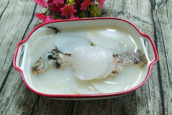 鲫鱼萝卜汤的做法图解7
