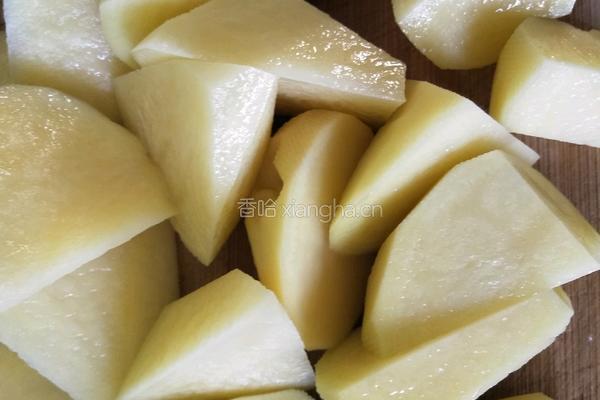 土豆烧排骨的做法图解3