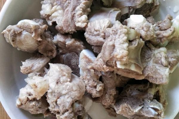 土豆烧排骨的做法图解4