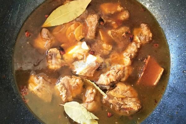 土豆烧排骨的做法图解11