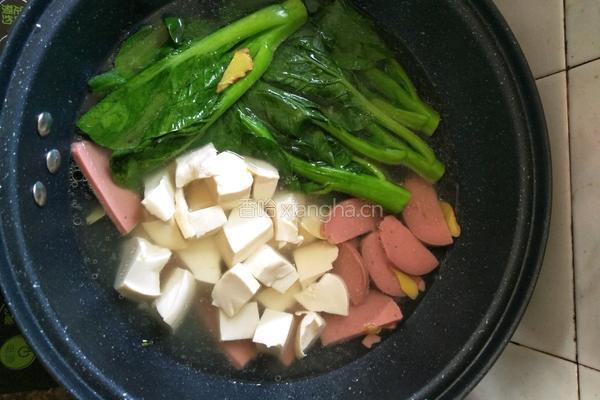 火腿青菜豆腐汤的做法图解9