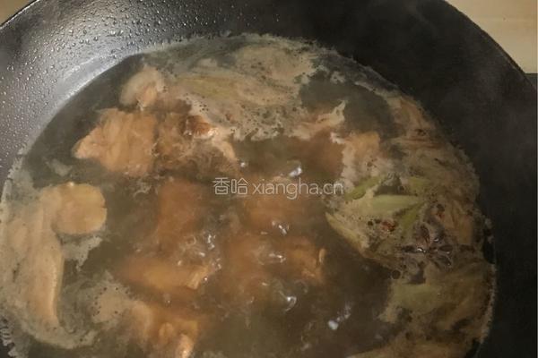 排骨炖豆角的做法图解3