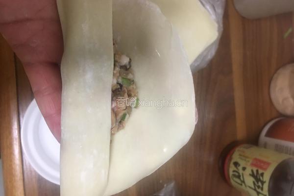 香菇青菜猪肉馅饺子的做法图解8