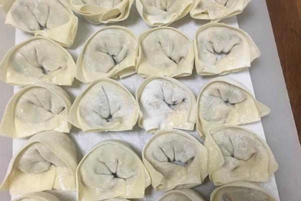 猪肉笋干馅饺子的做法图解10