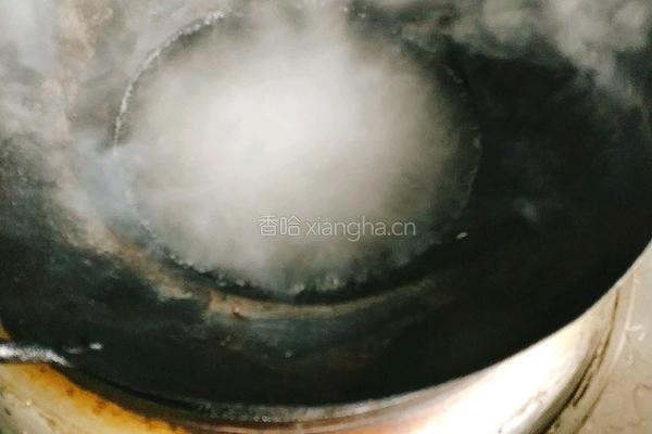 泡椒鱿鱼卷的做法图解2