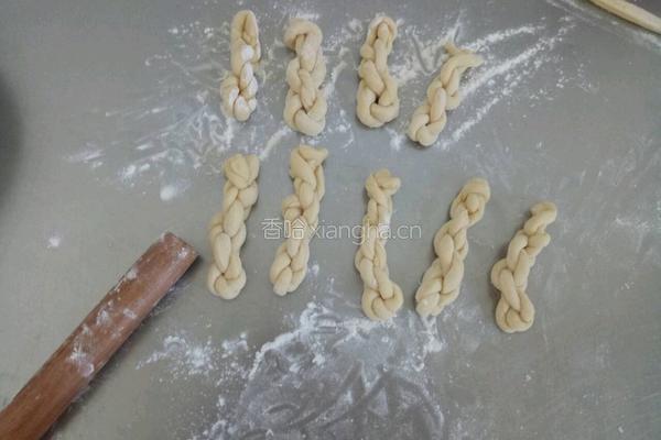 定州麻花的做法图解9