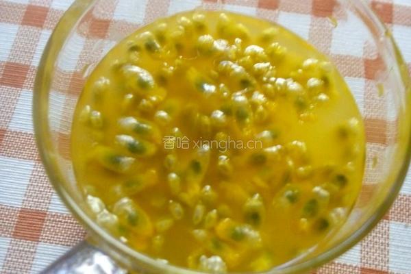 百香果蜂蜜茶的做法图解5