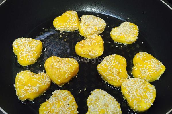心心相印（芝心南瓜饼）的做法图解14