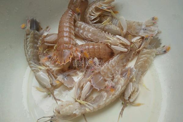清蒸蒜香皮皮虾的做法图解1