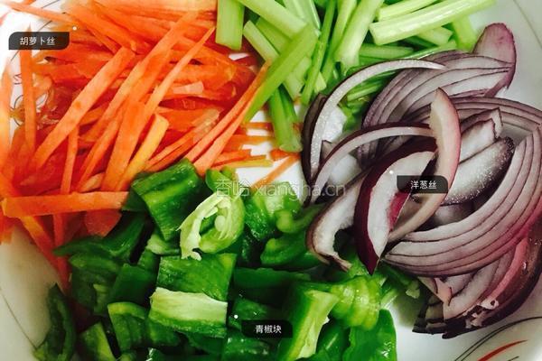 干锅排骨的做法图解2