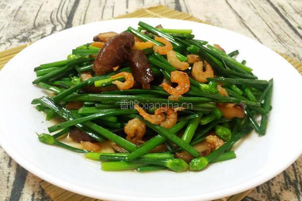 香菇虾米炒韭菜花的做法图解9