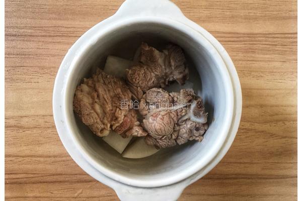 萝卜排骨汤的做法图解7