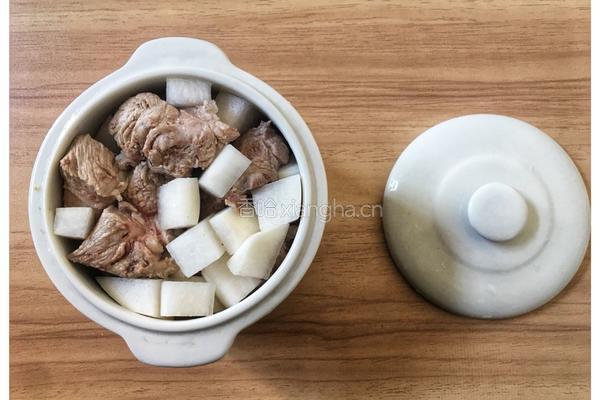 萝卜排骨汤的做法图解8