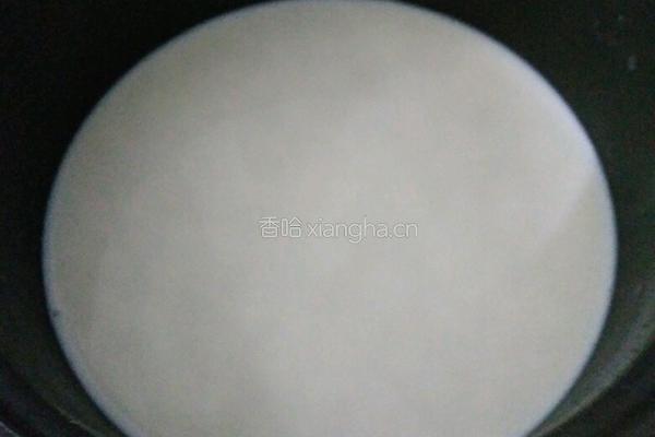 燕麦西米牛奶的做法图解3