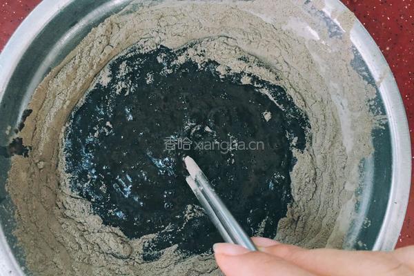 自制黑凉粉的做法图解6