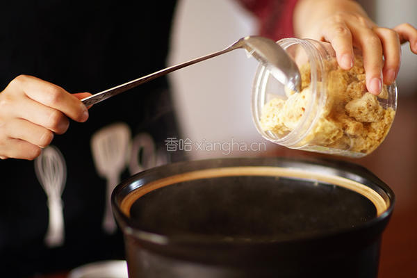 燕窝雪梨羹的做法图解5