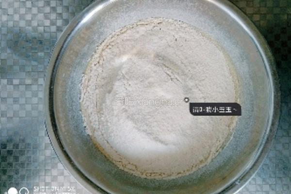草莓千层蛋糕的做法图解3