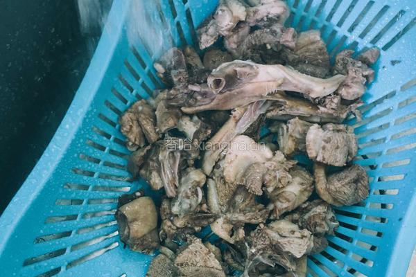 土豆片焖鸭的做法图解5