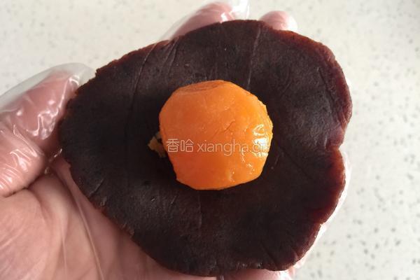 蛋黄酥的做法图解9