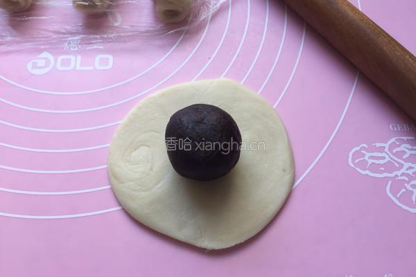 蛋黄酥的做法图解23