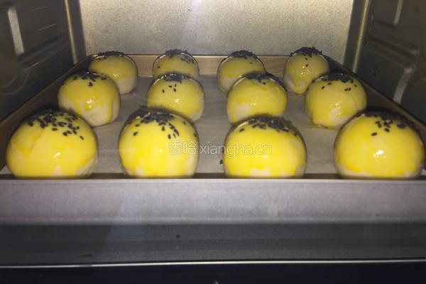 蛋黄酥的做法图解26