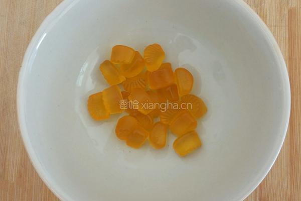橙子果冻的做法图解1