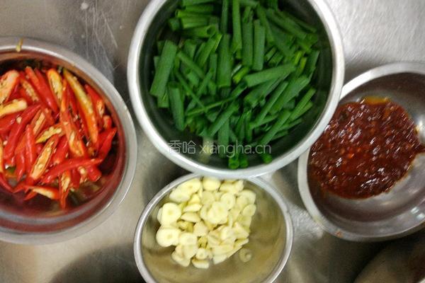 茶树菇炒牛柳的做法图解3