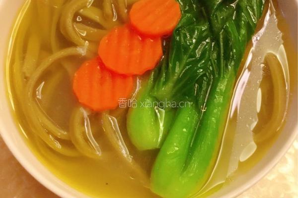 牦牛骨汤青菜手擀面