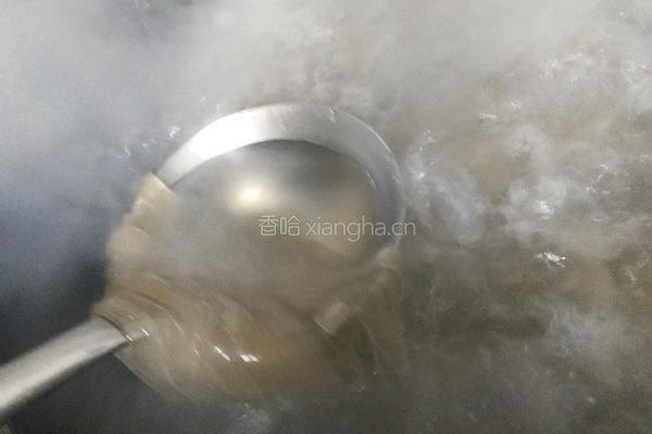 肉丝带底的做法图解1