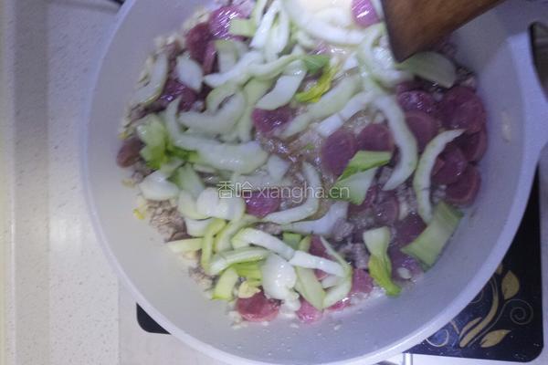 青菜牛肉炒饭的做法图解5