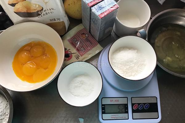 巧克力淋面蛋糕的做法图解1