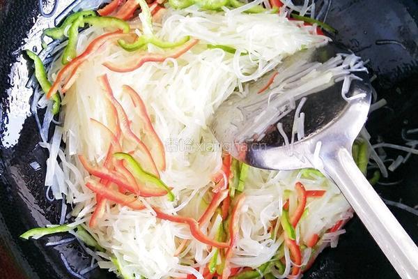 青椒土豆丝的做法图解7