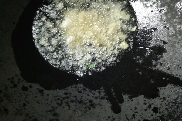 蒜蓉炒花菜的做法图解4