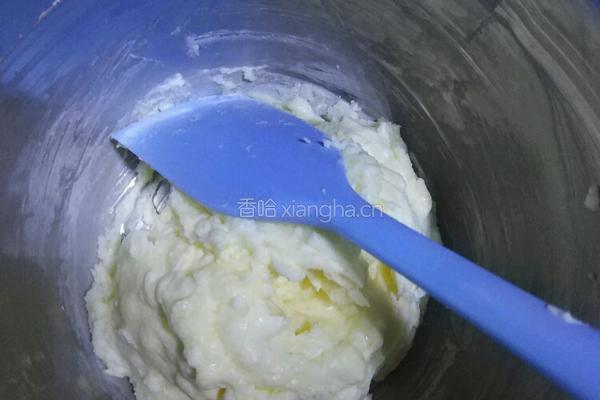 乳酪面包的做法图解2