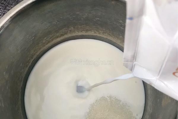 抹茶拿铁的做法图解3