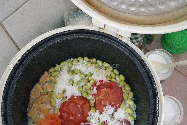 电饭煲炒饭的做法图解3