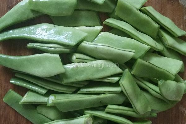 豆角土豆焖面的做法图解3