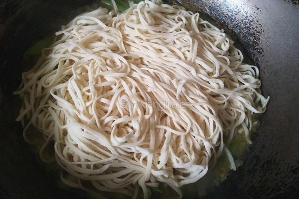 豆角土豆焖面的做法图解10