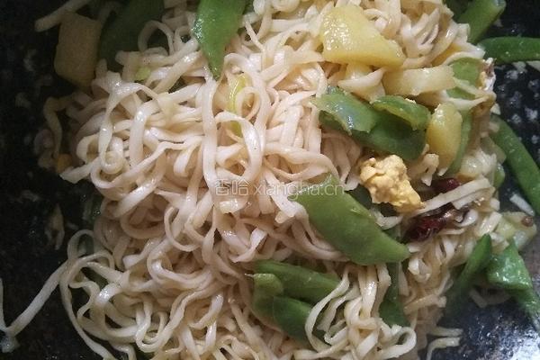 豆角土豆焖面的做法图解11