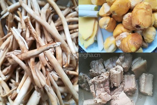 板栗炖排骨的做法图解1